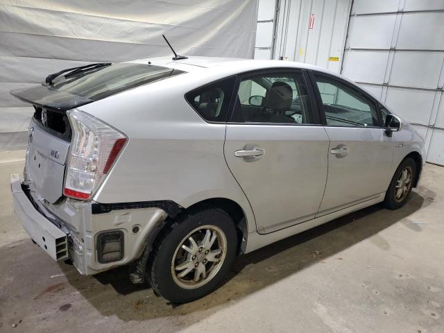 JTDKN3DU2B0288101 - 2011 TOYOTA PRIUS 银色 照片 3