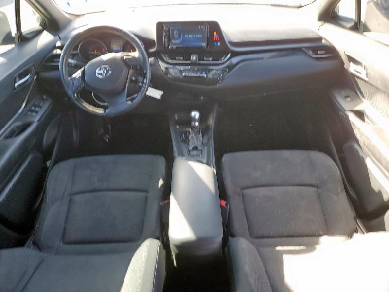NMTKHMBX6JR022133 - 2018 TOYOTA C-HR XLE გრაფიტი ფოტო 8