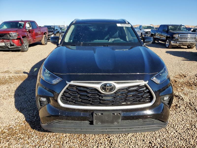 5TDGZRAH1NS140544 - 2022 TOYOTA HIGHLANDER XLE BLACK photo 5
