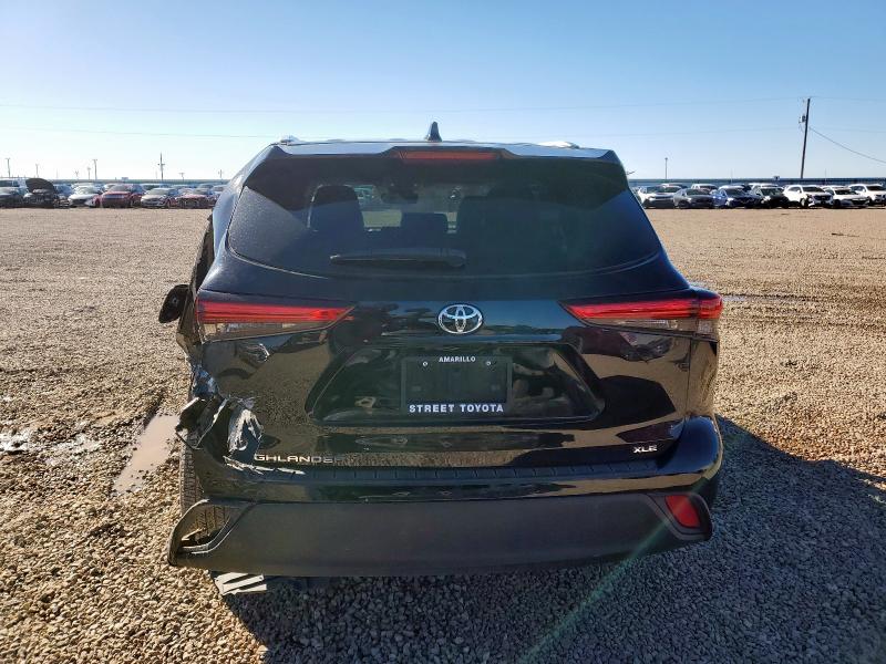 5TDGZRAH1NS140544 - 2022 TOYOTA HIGHLANDER XLE BLACK photo 6