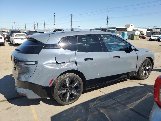 WB523CF07RCN65894 - 2024 BMW IX XDRIVE50 GRAY photo 3