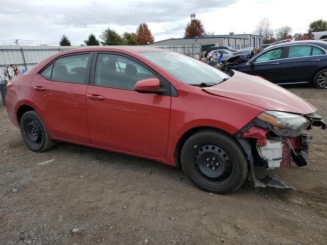 2T1BURHE9HC767669 - 2017 TOYOTA COROLLA L RED photo 4