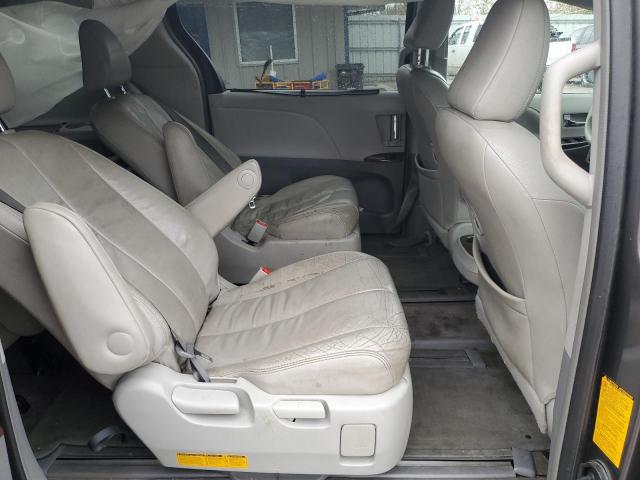 5TDDK3DC9DS067541 - 2013 TOYOTA SIENNA XLE GRAY photo 11