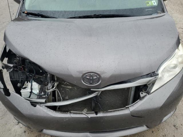 5TDDK3DC9DS067541 - 2013 TOYOTA SIENNA XLE GRAY photo 12