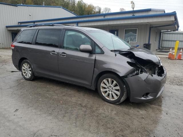 5TDDK3DC9DS067541 - 2013 TOYOTA SIENNA XLE GRAY photo 4