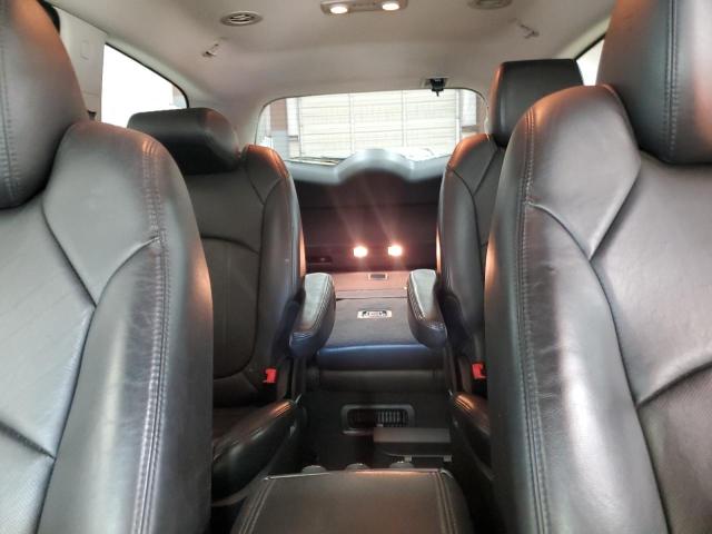 5GAKVBED7BJ370409 - 2011 BUICK ENCLAVE CXL SILVER photo 10