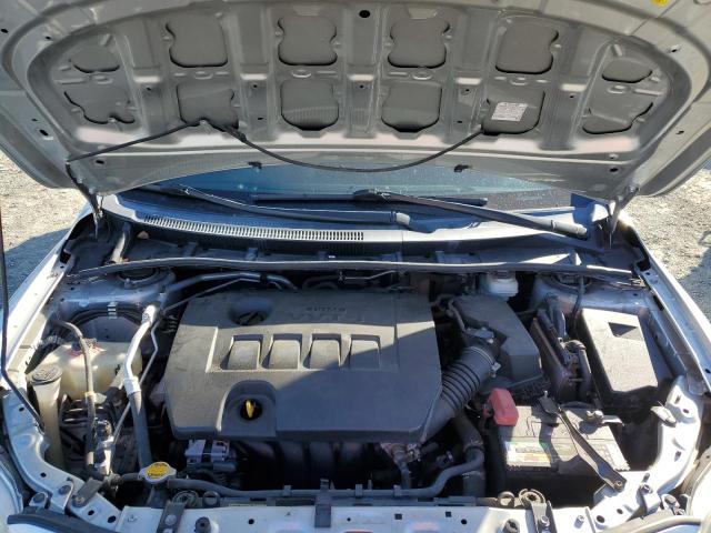 5YFBU4EE9DP166537 - 2013 TOYOTA COROLLA BASE 银色 照片 11