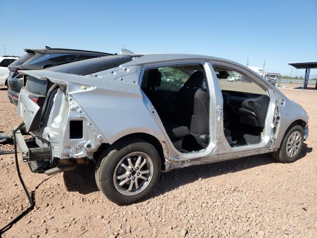 JTDKARFU6K3090826 - 2019 TOYOTA PRIUS SILVER photo 3