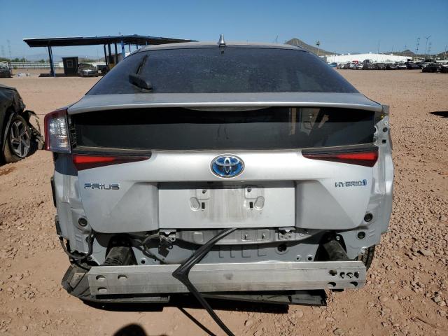 JTDKARFU6K3090826 - 2019 TOYOTA PRIUS SILVER photo 6