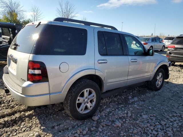 1FMEU7D85AUA36193 - 2010 FORD EXPLORER XLT SILVER photo 3