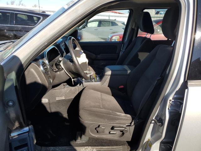 1FMEU7D85AUA36193 - 2010 FORD EXPLORER XLT SILVER photo 7