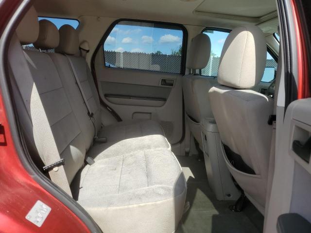 1FMCU0DG7CKC82263 - 2012 FORD ESCAPE XLT 红色 照片 11