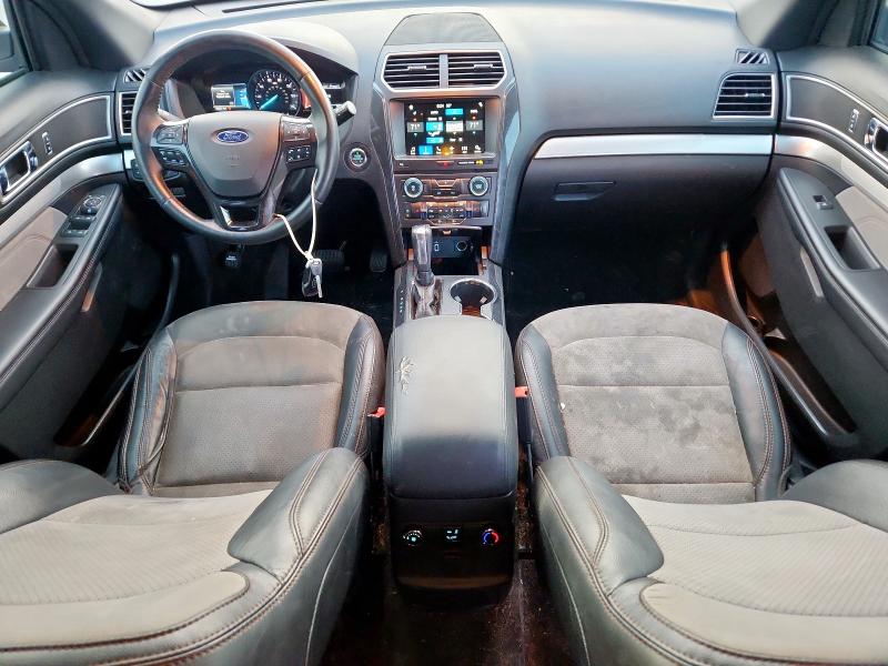 1FM5K7D85HGE23034 - 2017 FORD EXPLORER XLT BLUE photo 8