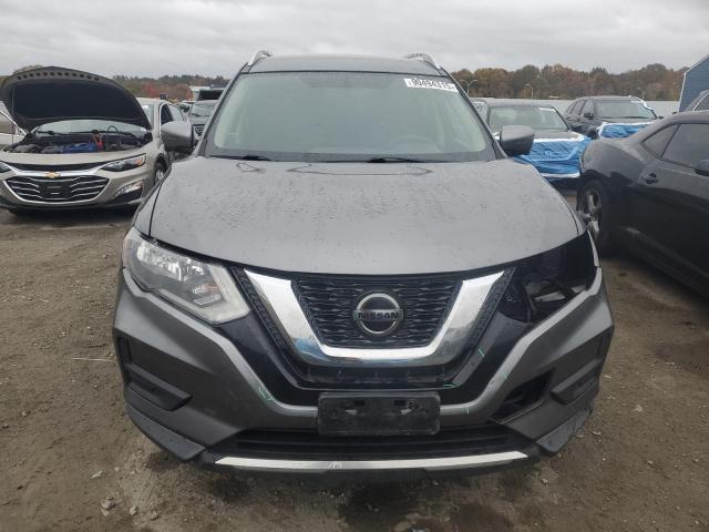 KNMAT2MV6JP506535 - 2018 NISSAN ROGUE S Серый фото 5