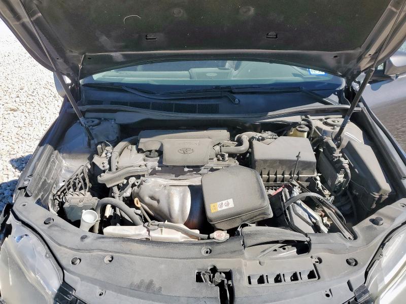 4T1BF1FK9HU715820 - 2017 TOYOTA CAMRY LE 灰色 照片 11