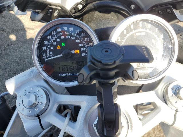 WB10J2301JZ741496 - 2018 BMW R NINE T RACER WHITE photo 7