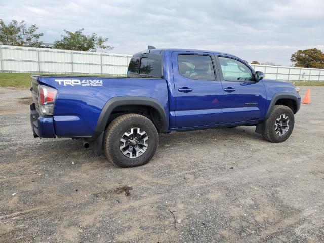 3TMCZ5AN7NM514264 - 2022 TOYOTA TACOMA DOUBLE CAB BLUE photo 3