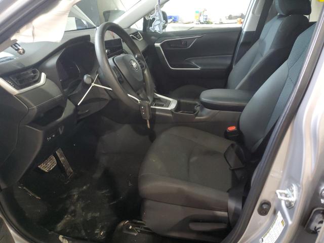2T3F1RFV5RW476218 - 2024 TOYOTA RAV4 LE 银色 照片 7