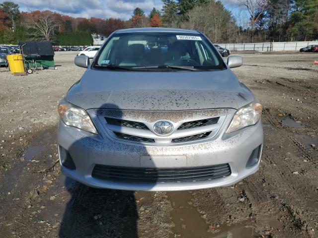 2T1BU4EE9BC659275 - 2011 TOYOTA COROLLA BASE 银色 照片 5