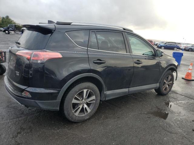 2T3RFREVXHW673254 - 2017 TOYOTA RAV4 XLE BLACK photo 3