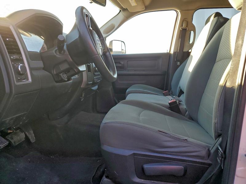 3C63RPGL5GG121857 - 2016 RAM 3500 ST Blanco foto 7