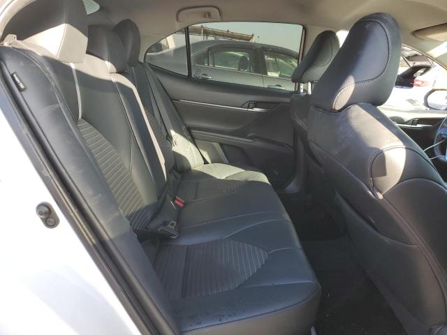 4T1B11HK6KU256930 - 2019 TOYOTA CAMRY L თეთრი ფოტო 10