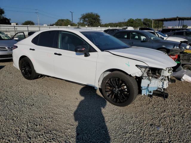 4T1B11HK6KU256930 - 2019 TOYOTA CAMRY L თეთრი ფოტო 4