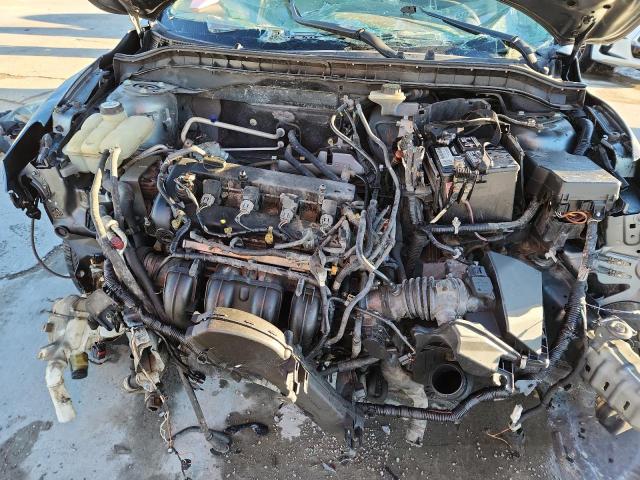 JM1BL1VF0C1502069 - 2012 MAZDA 3 I SILVER photo 11