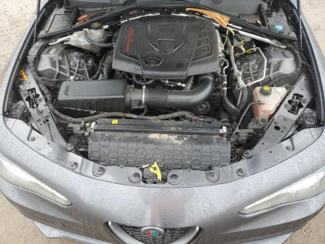 ZARFAEDN1H7550133 - 2017 ALFA ROMEO GIULIA Q4 灰色 照片 11