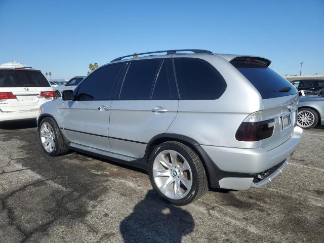 5UXFA93565LE83519 - 2005 BMW X5 4.8IS SILVER photo 2