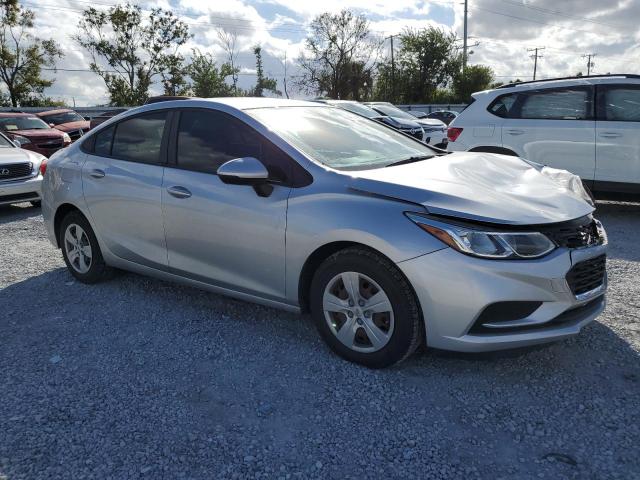 1G1BC5SMXJ7171708 - 2018 CHEVROLET CRUZE LS 银色 照片 4