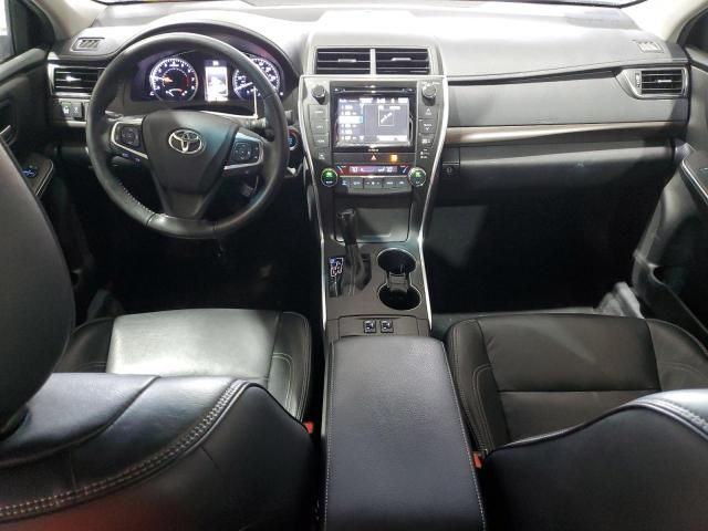 4T1BF1FK1HU718405 - 2017 TOYOTA CAMRY LE SILVER photo 8