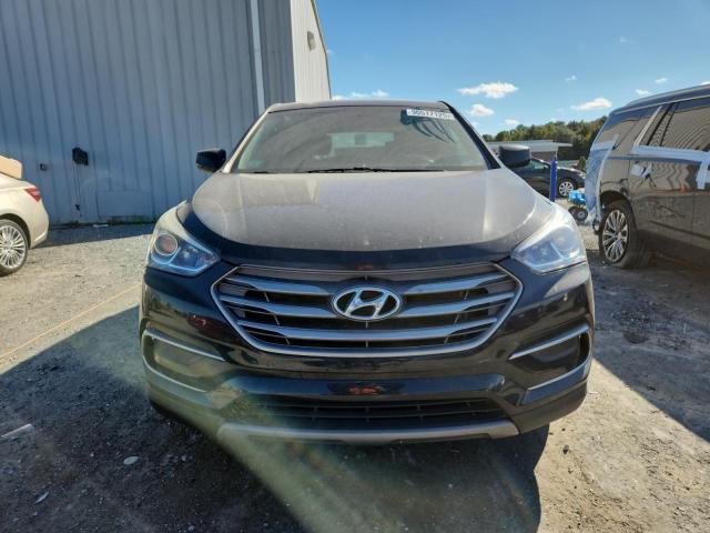 5NMZTDLB6HH028304 - 2017 HYUNDAI SANTA FE S შავი ფოტო 5