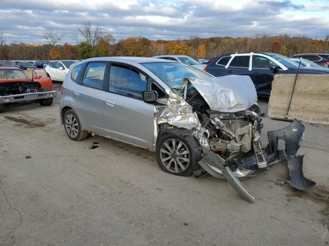 JHMGE8H54DC038817 - 2013 HONDA FIT SPORT 银色 照片 4