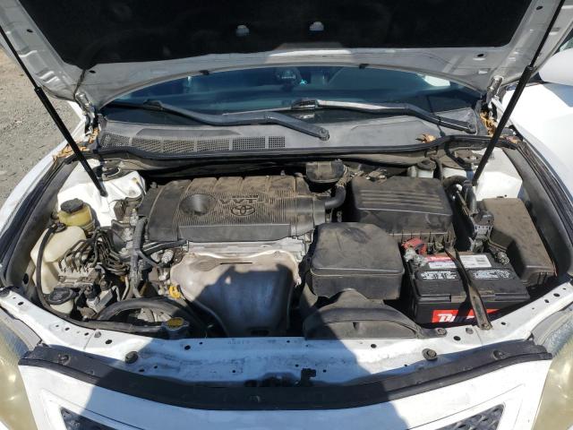4T1BF3EK3AU576643 - 2010 TOYOTA CAMRY BASE Beyaz fotoğraf 11