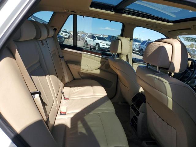 5UXFE4C59AL382554 - 2010 BMW X5 XDRIVE30I WHITE photo 10