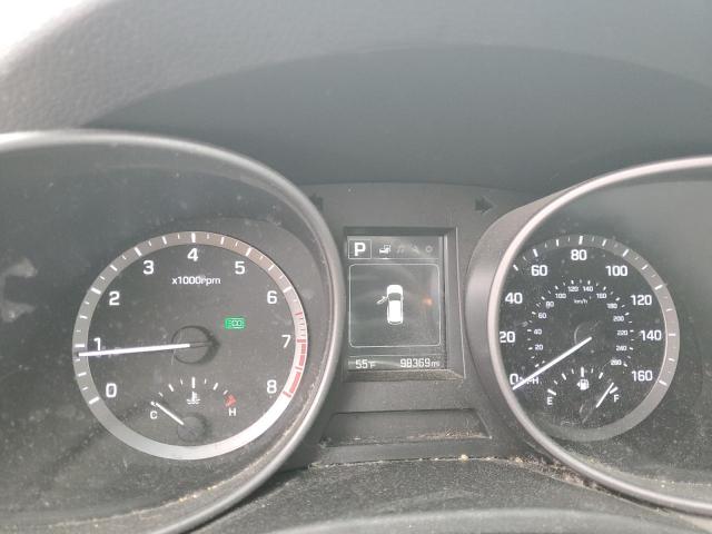 5XYZUDLB7HG471164 - 2017 HYUNDAI SANTA FE S Silber Foto 9