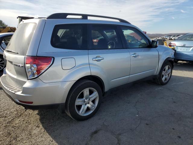 JF2SH63699H709224 - 2009 SUBARU FORESTER 2.5X PREMIUM SILVER photo 3
