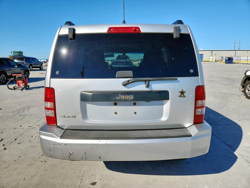 1C4PJMAK6CW160694 - 2012 JEEP LIBERTY SPORT SILVER photo 6