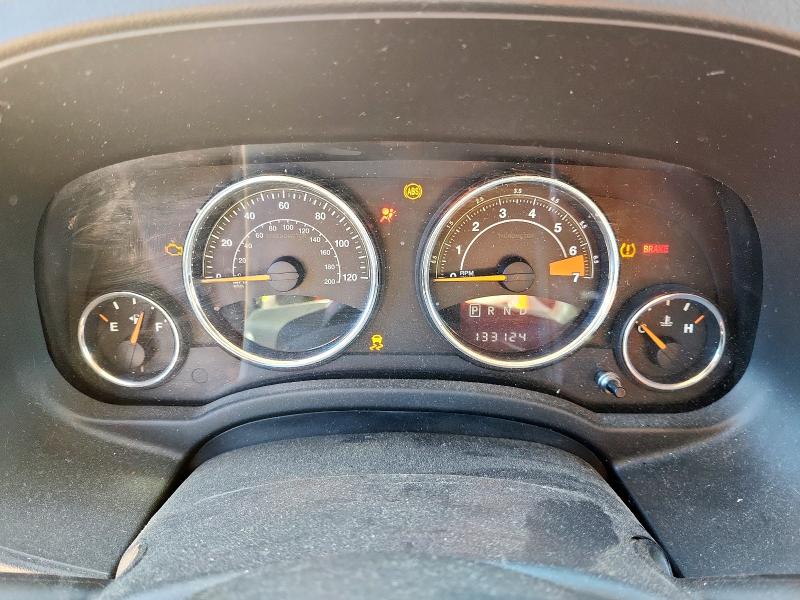 1C4NJCEAXGD735268 - 2016 JEEP COMPASS LATITUDE Gris foto 9