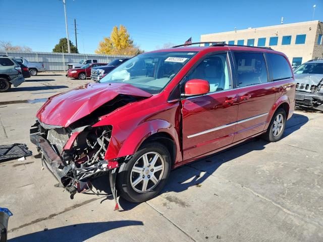 2010 CHRYSLER TOWN & COU TOURING, 