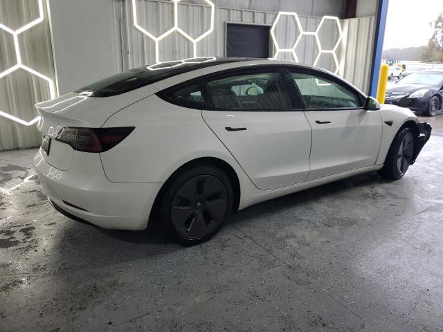 5YJ3E1EA1PF601449 - 2023 TESLA MODEL 3 WHITE photo 3