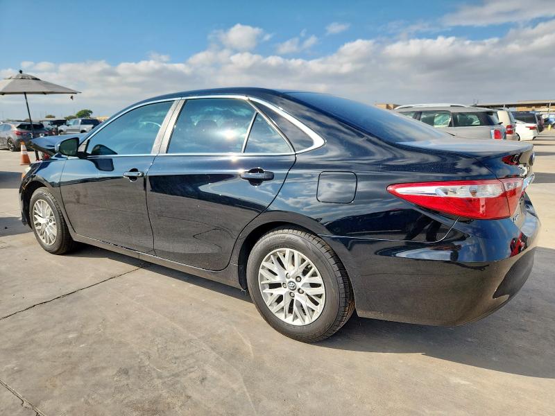 4T1BF1FKXHU716118 - 2017 TOYOTA CAMRY LE BLACK photo 2