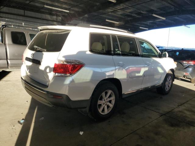 5TDZA3EH4CS029085 - 2012 TOYOTA HIGHLANDER BASE Білий фото 3