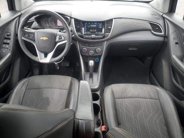 KL7CJPSB6JB689661 - 2018 CHEVROLET TRAX 1LT 银色 照片 8