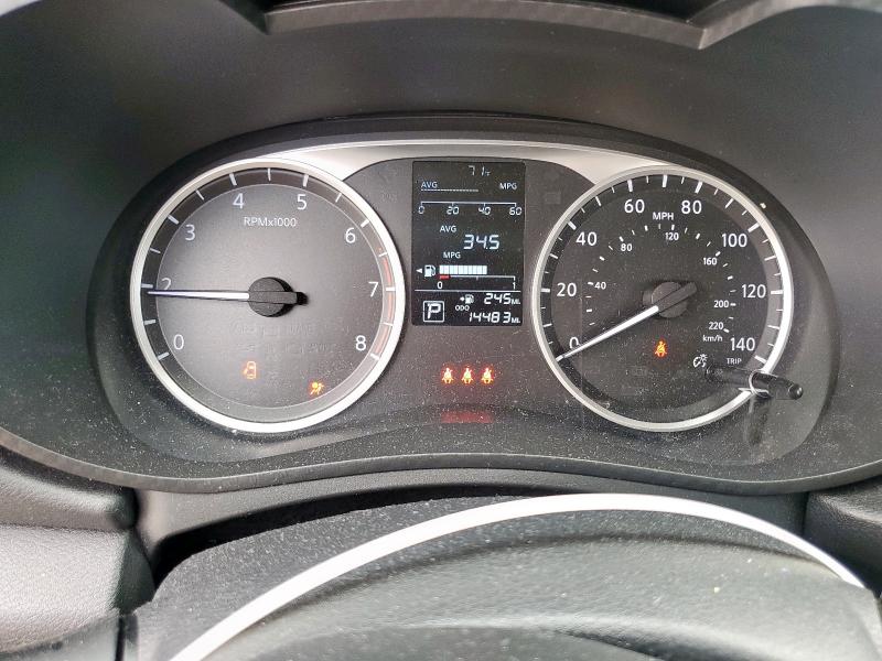 3N1CN8DV2PL828652 - 2023 NISSAN VERSA S Argent photo 9