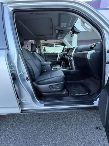 JTEBU5JR8L5817128 - 2020 TOYOTA 4RUNNER SR5/SR5 PREMIUM 灰色 照片 5