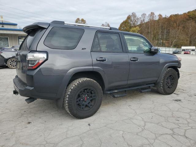 JTEEU5JR0P5279463 - 2023 TOYOTA 4RUNNER SR5 石墨色 照片 3
