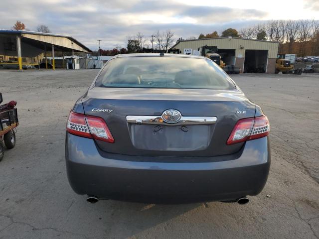 4T1BK3EK0BU628212 - 2011 TOYOTA CAMRY SE GRAY photo 6
