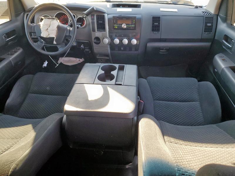 5TFRM5F16AX009111 - 2010 TOYOTA TUNDRA DOUBLE CAB SR5 WHITE photo 8